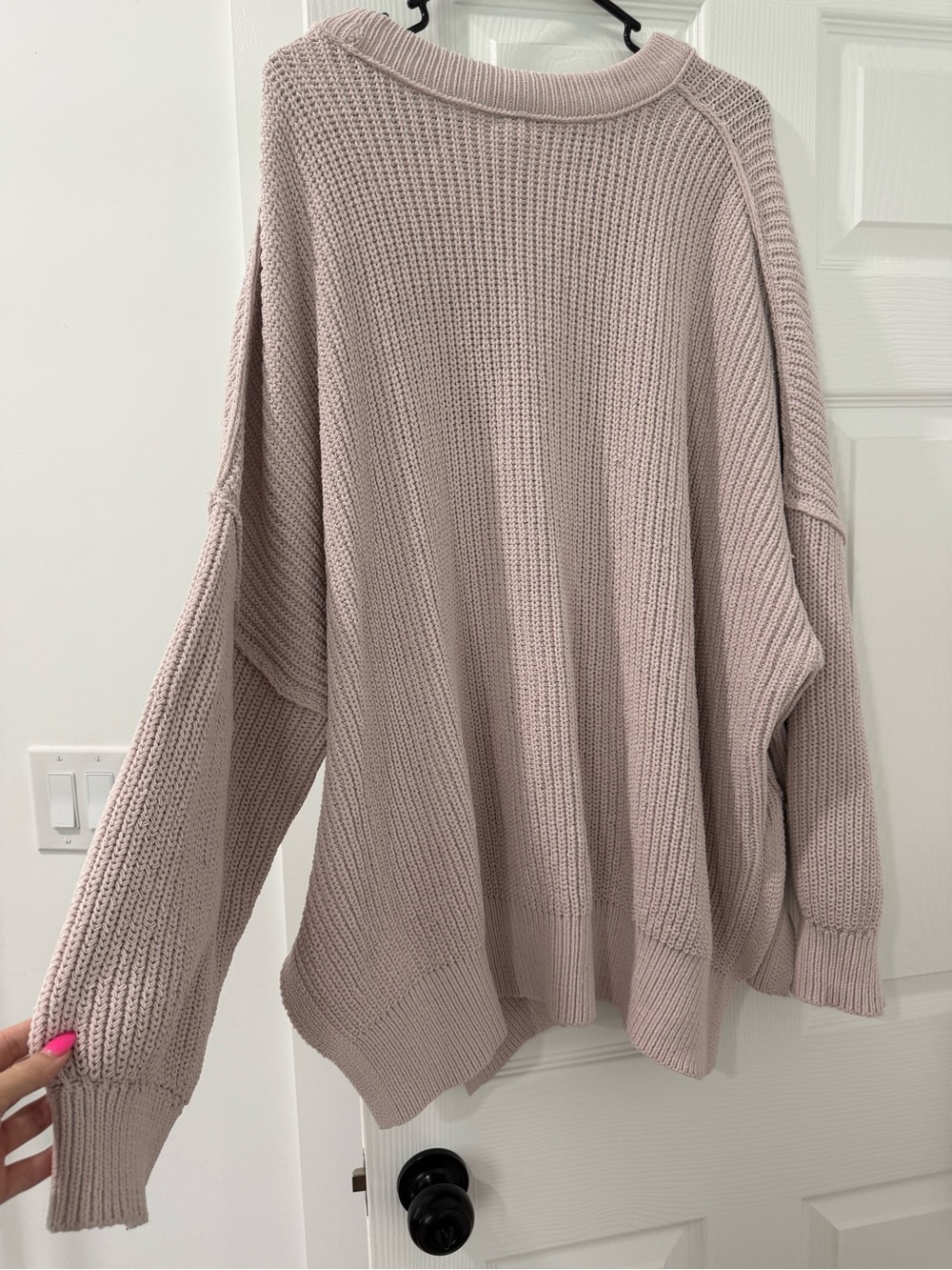 aerie Oversized Scoop Neck Sweater in Dusty Mauve - Picture 2 of 6